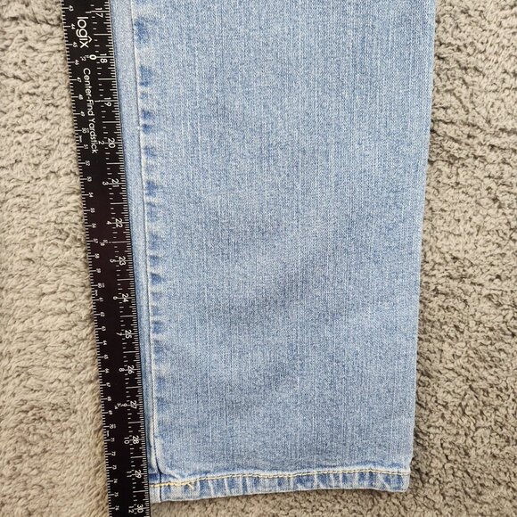 Wrangler Women's Aura Bootcut Jean Size 6 Blue Mid Rise Classic No Stretch Denim - Picture 4 of 11